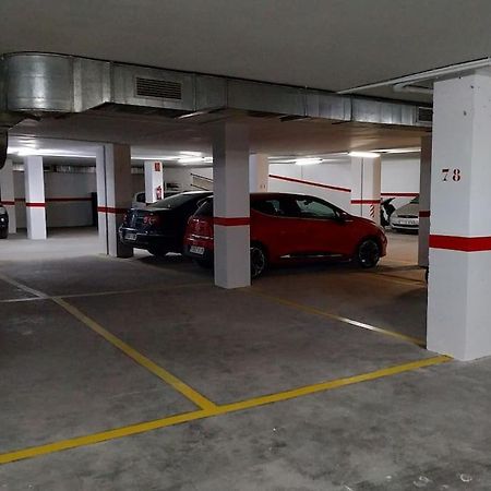 Appartamento Piso En Linares Zona Centro Con Parking Gratis Esterno foto